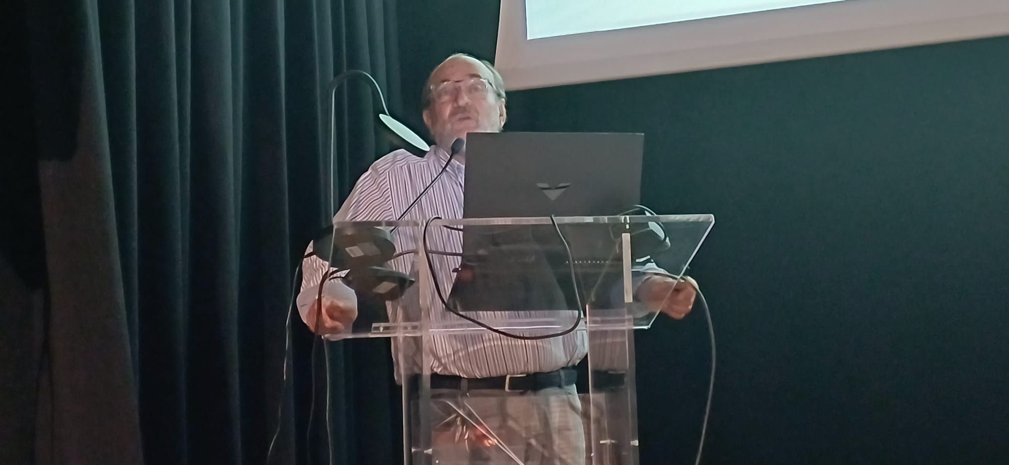 Le Docteur Jacques LAGIER, organisateur de la Conférence